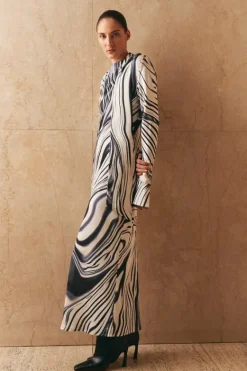 Karen Millen Graduated Stripe Viscose Satin Bias Midi Dress mono Hot