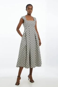 Karen Millen Spotty Jacquard Tailored Square Neck Full Skirted Midi Dress mono Fashion